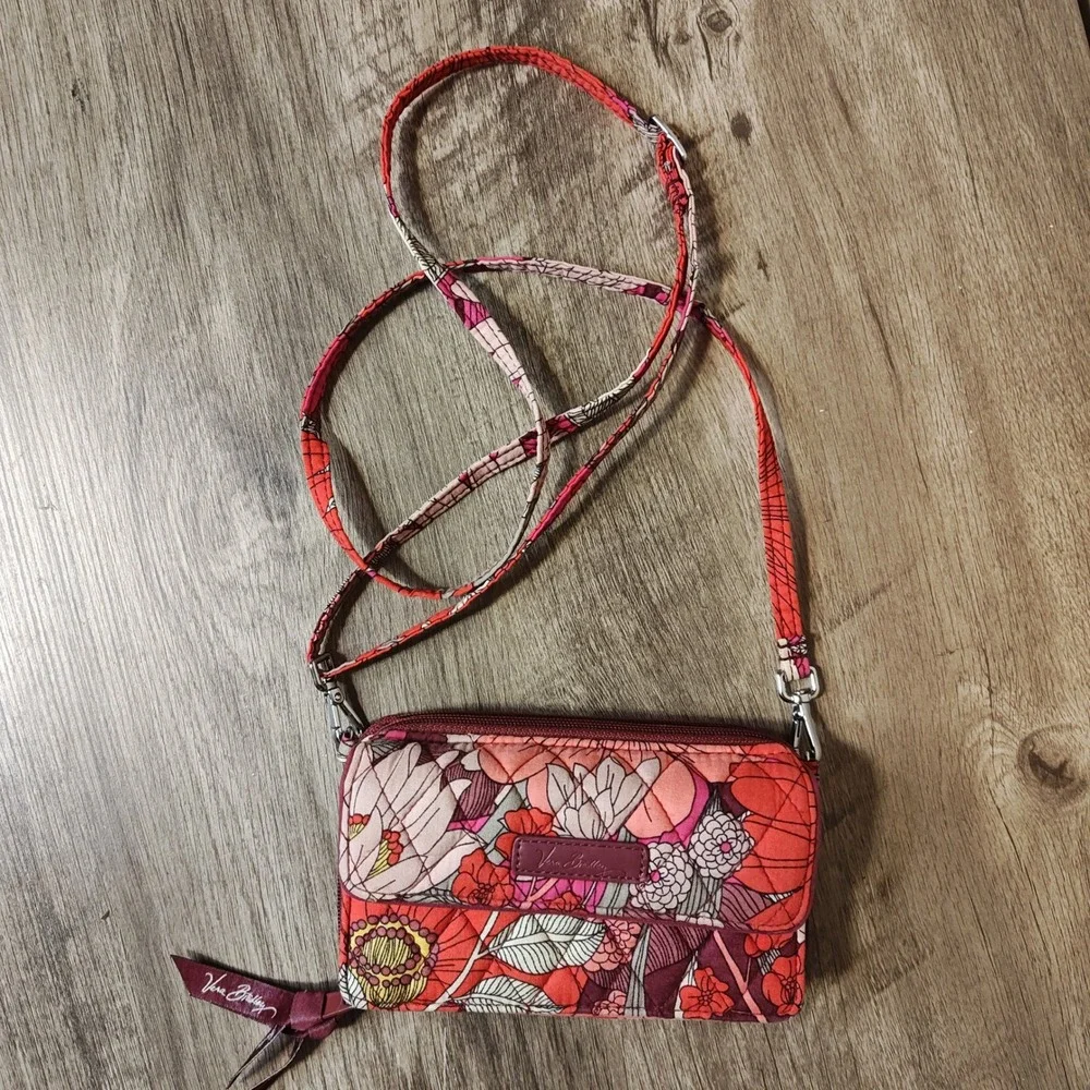 Vera Bradley Floral Quilted Wallet Wristlet Womens OS Red Pink Crossbody Purse